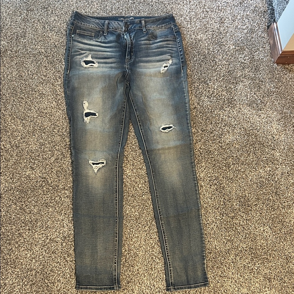 Maurices Distressed Gray Skinny Jeans